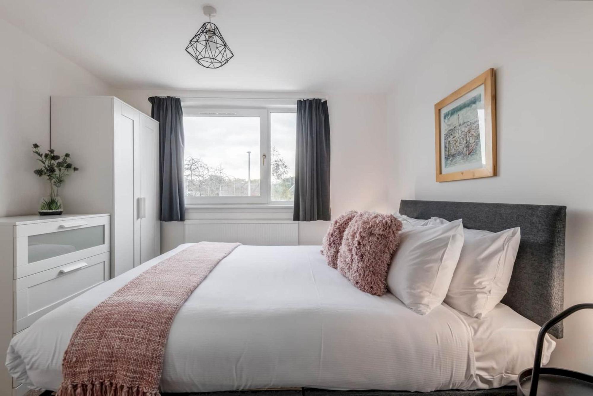 Letham Place - No 7 *